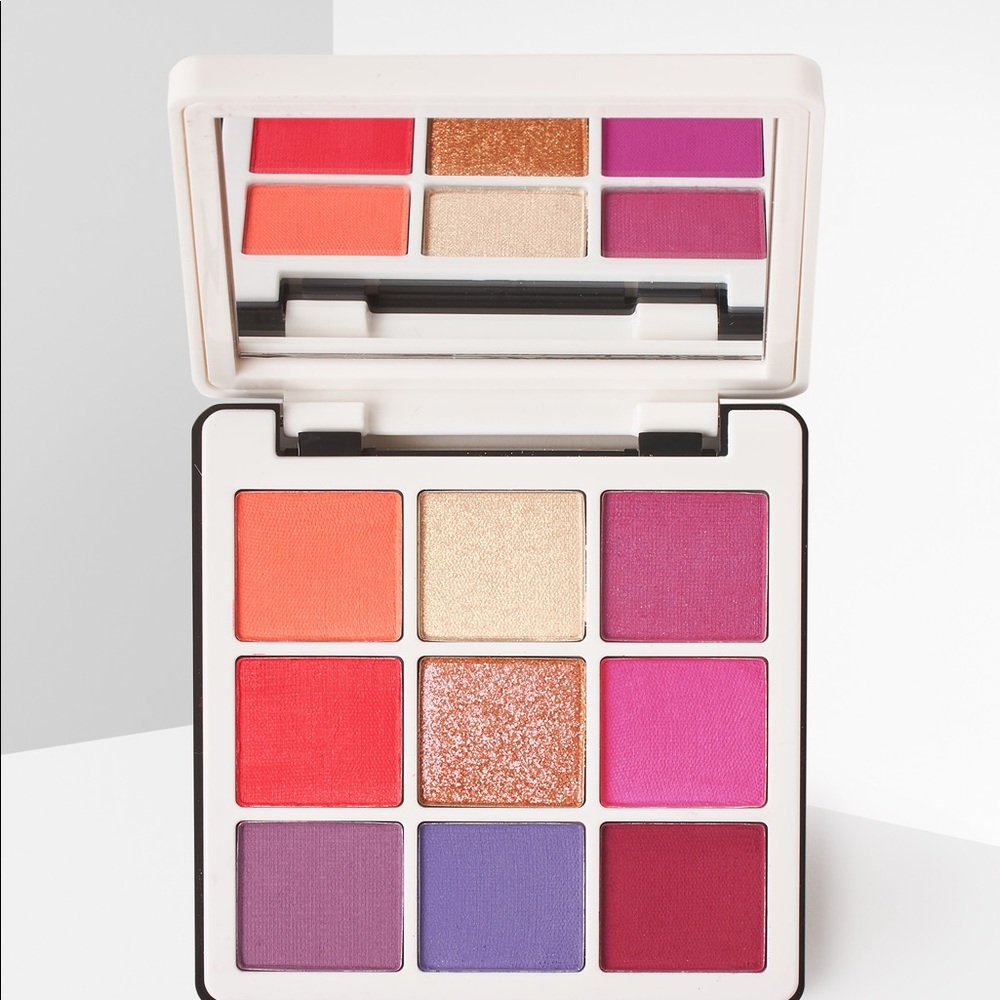 NWT Norvina Mini Palette